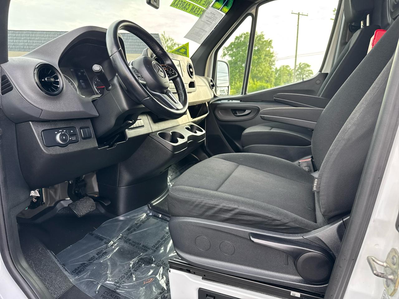 Mercedes-Benz Sprinter 1500 144-in. WB 2022