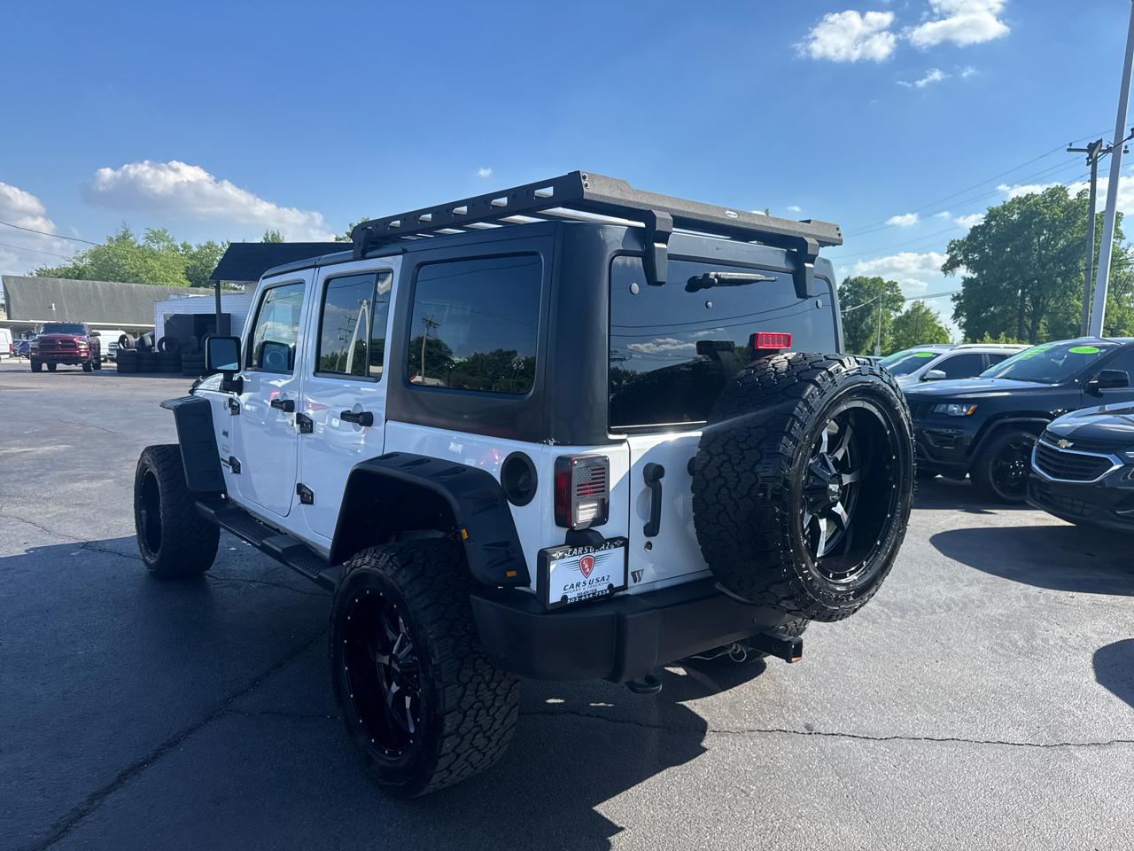 Jeep Wrangler Unlimited Sahara 4WD 2014