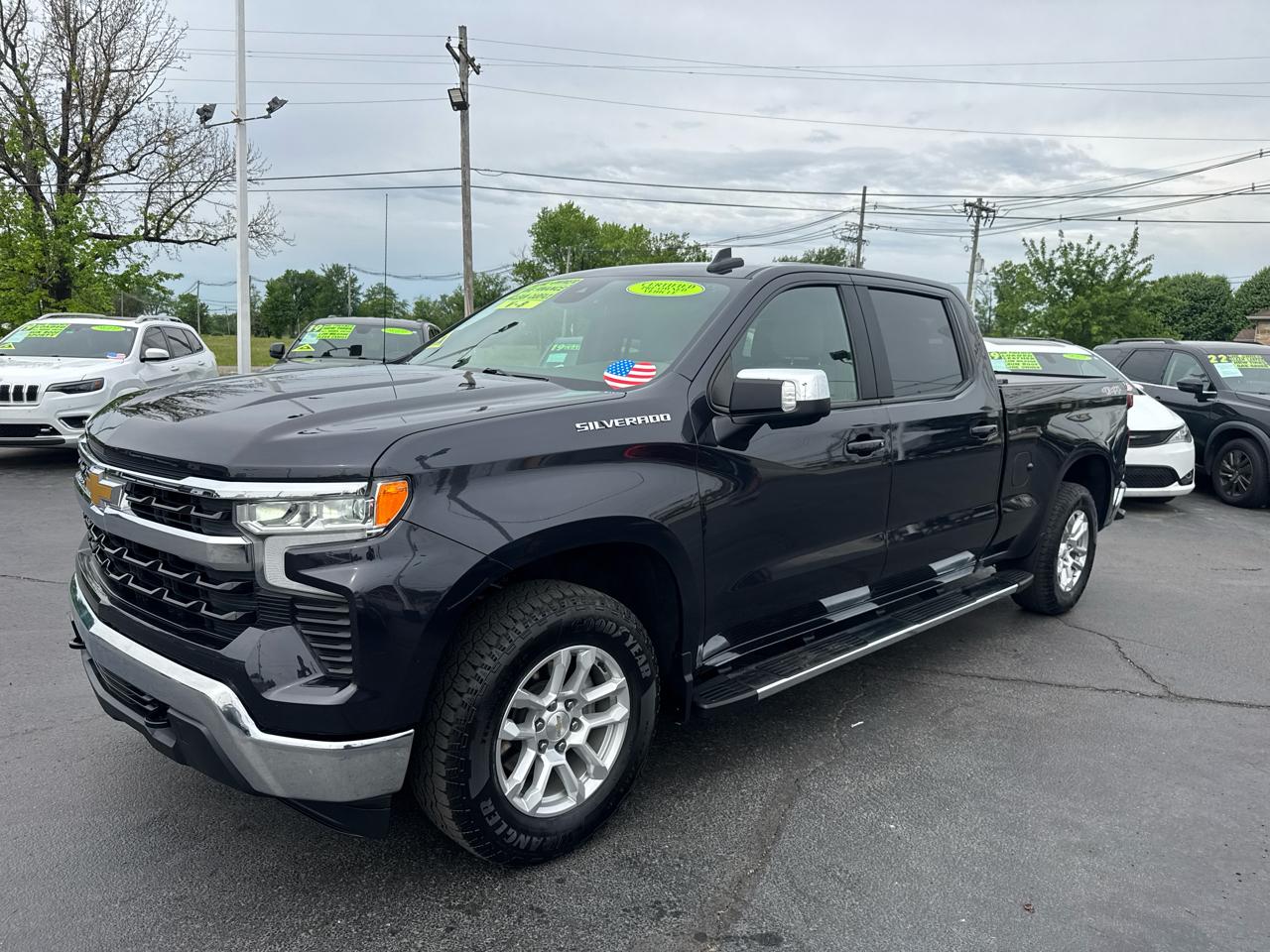 Chevrolet Silverado 1500 2LZ Crew Cab 4WD 2023