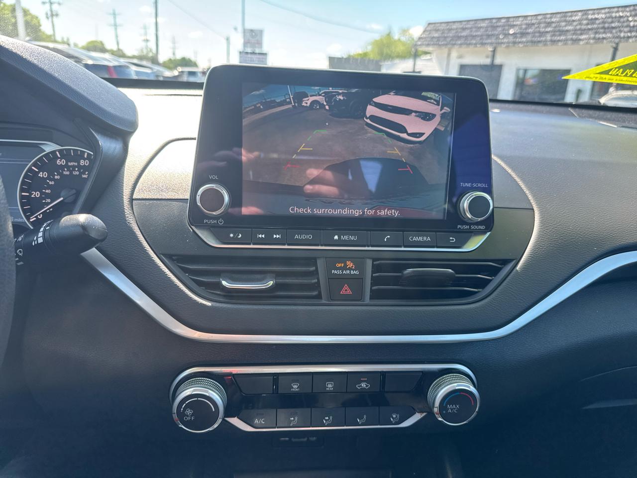 Nissan Altima 2.5 SV 2022