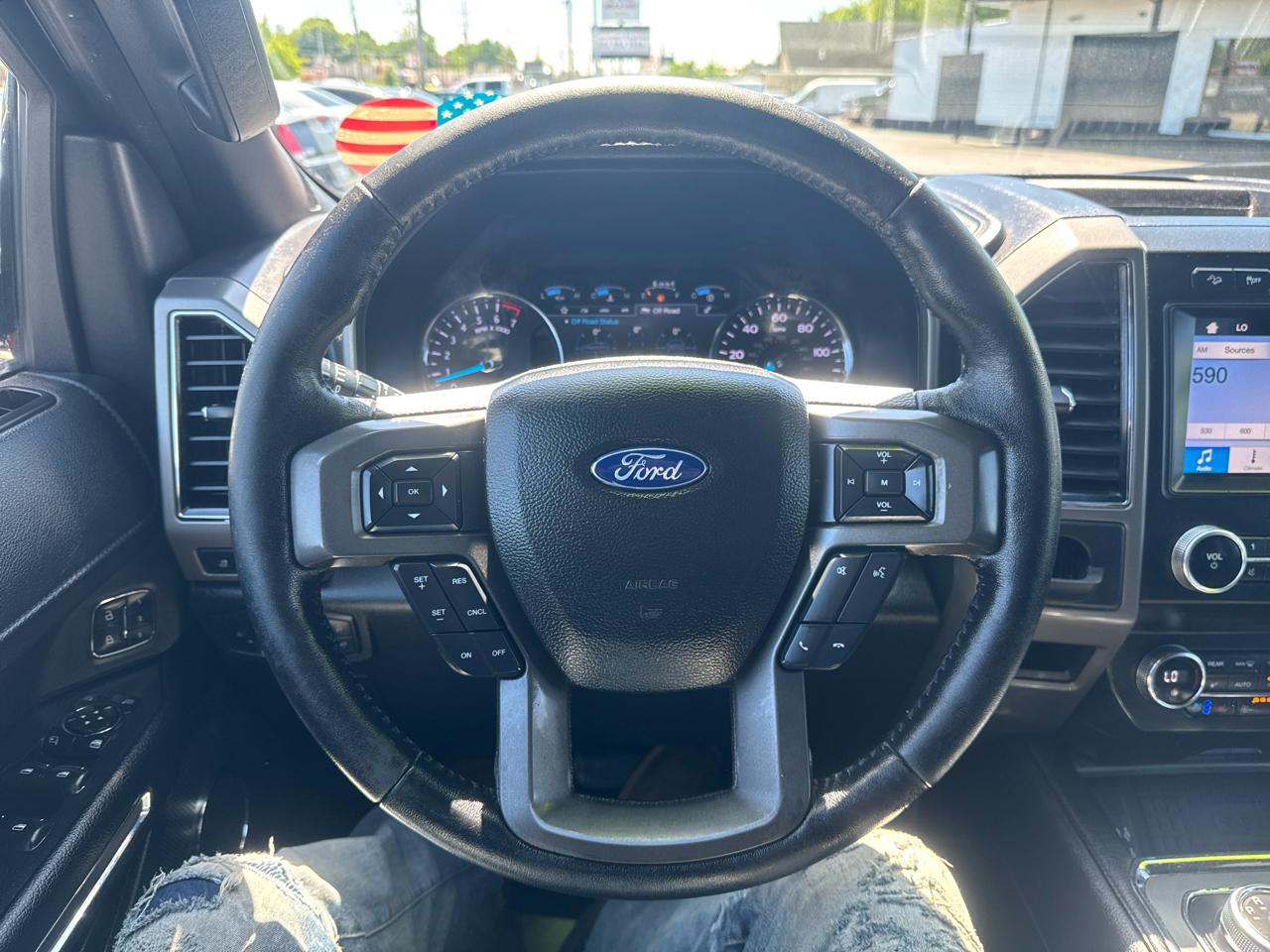 Ford Expedition XLT 4WD 2019