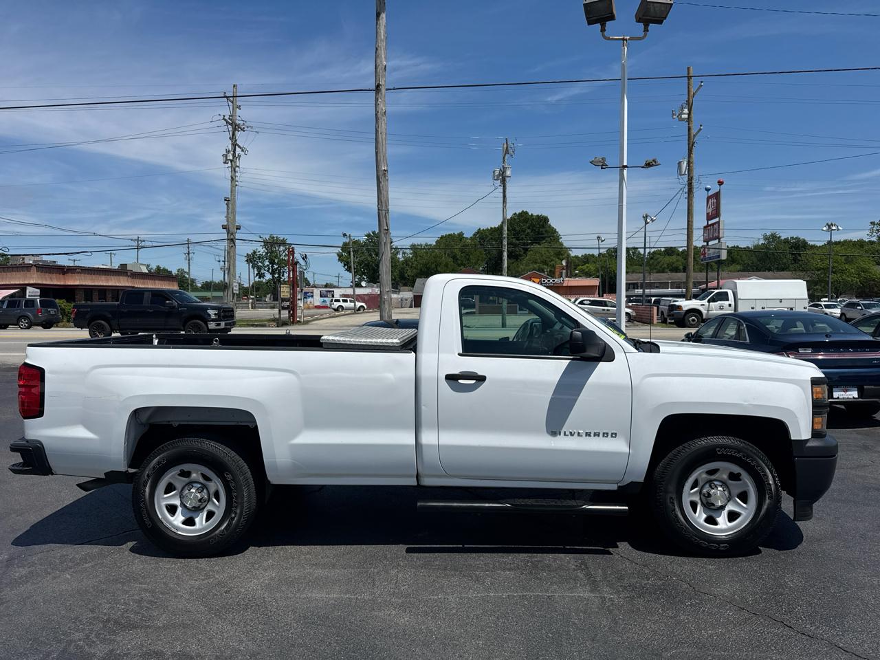 Chevrolet Silverado 1500 2WD Reg Cab 140" Work Truck 2015