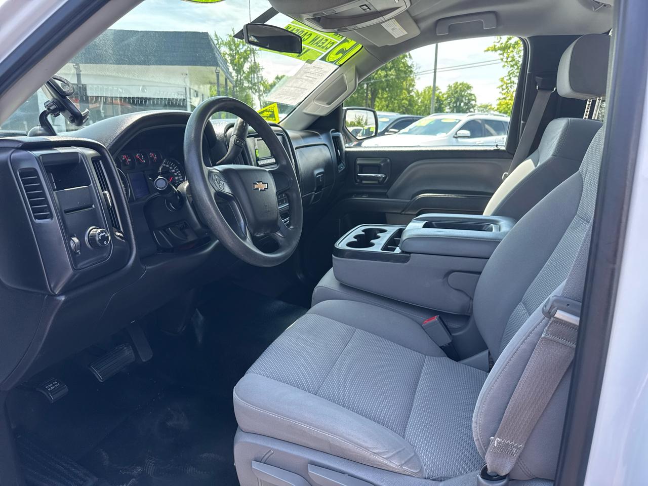 Chevrolet Silverado 1500 2WD Reg Cab 140" Work Truck 2015