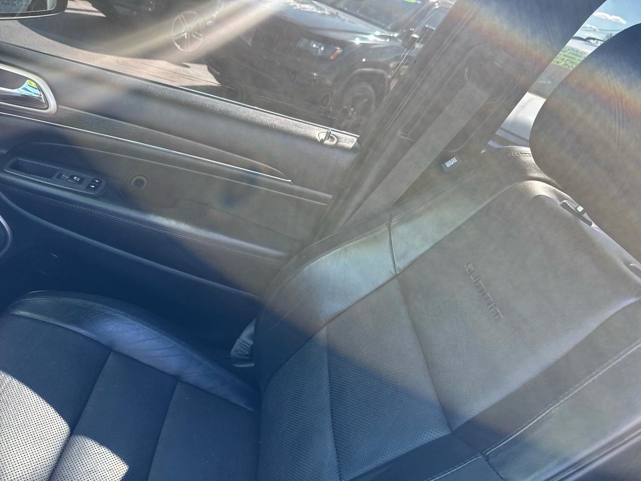 Jeep Grand Cherokee Summit 4WD 2014