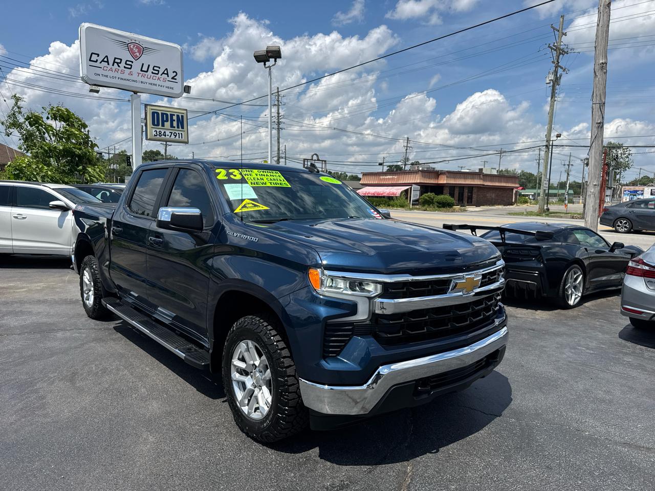 Chevrolet Silverado 1500 1LT Crew Cab 4WD 2023