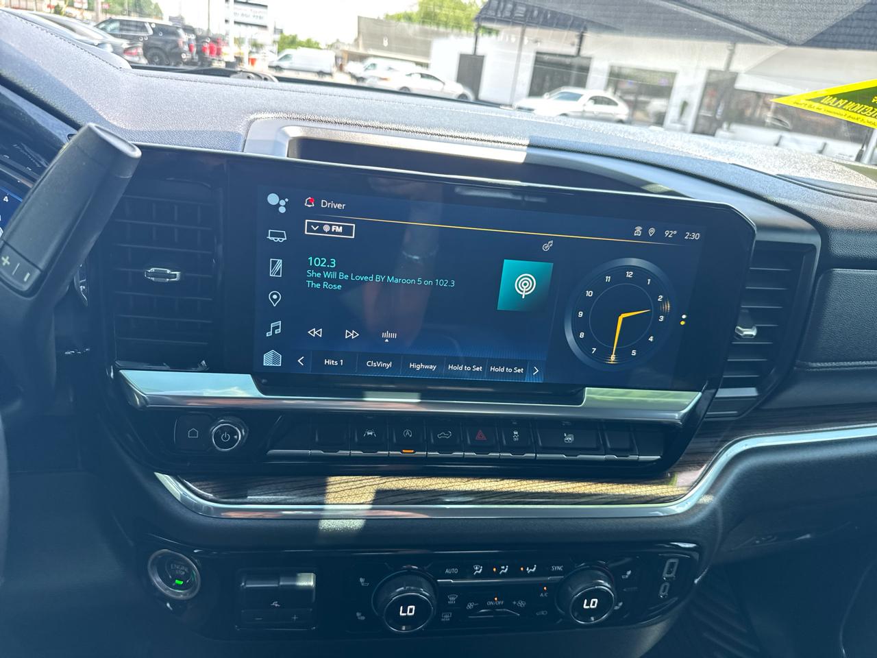 Chevrolet Silverado 1500 1LT Crew Cab 4WD 2023