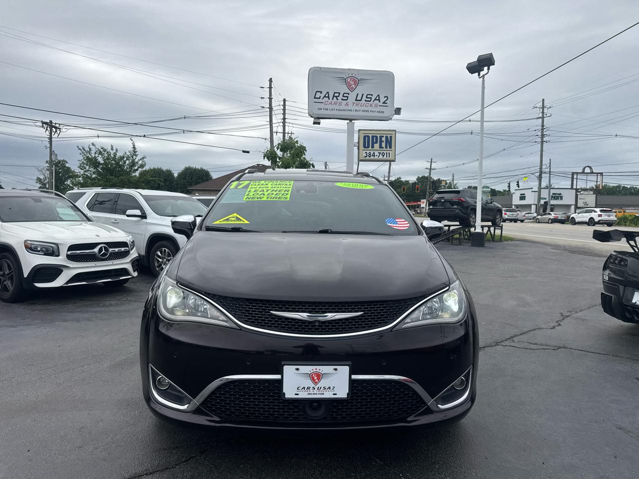 Chrysler Pacifica Limited 2017