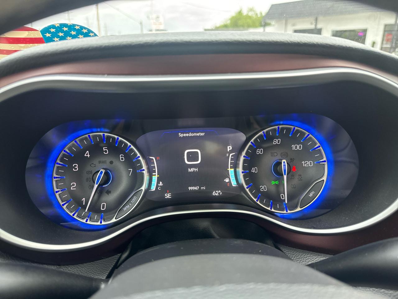 Chrysler Pacifica Limited 2017
