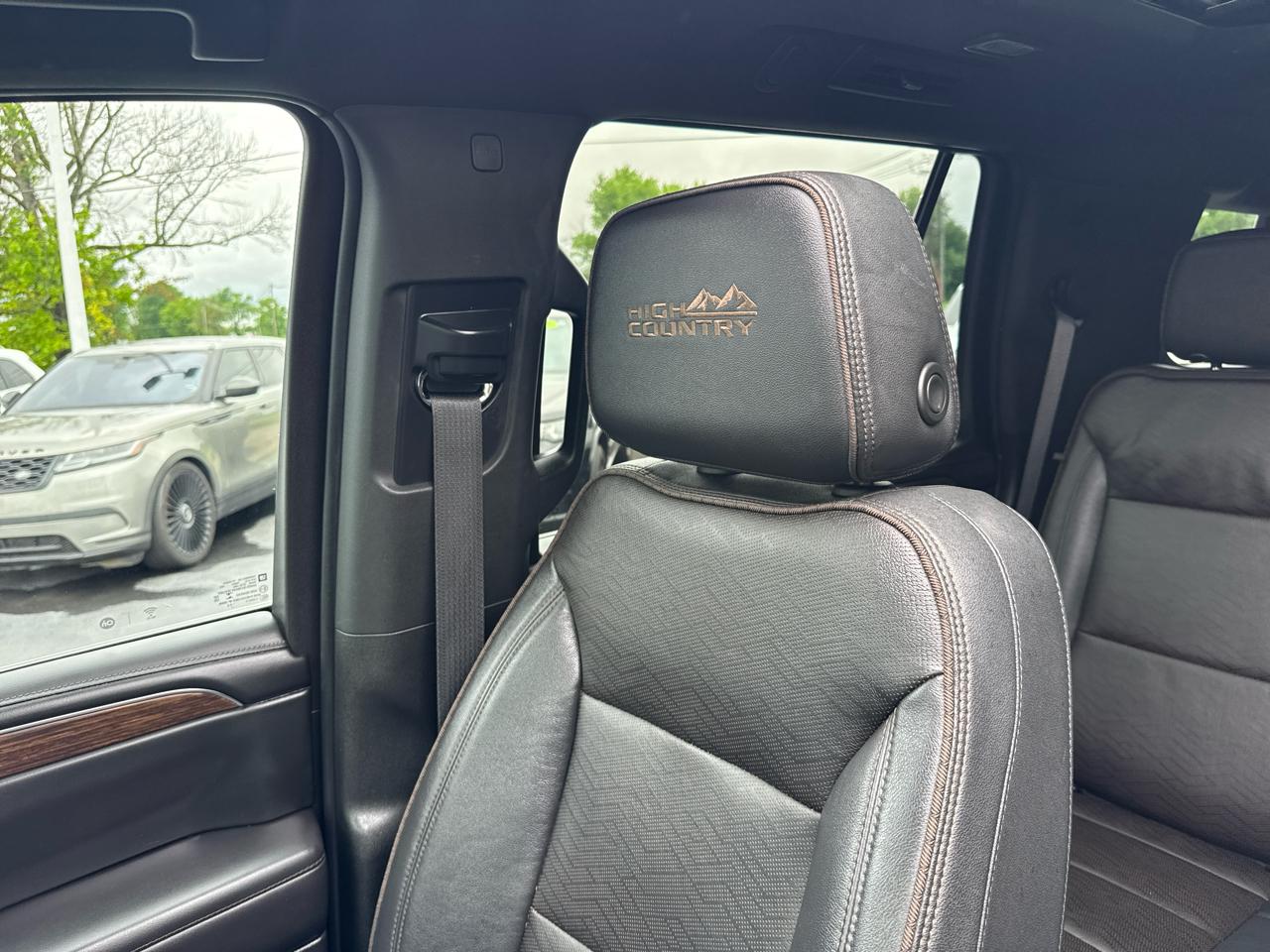 Chevrolet Tahoe High Country 4WD 2022