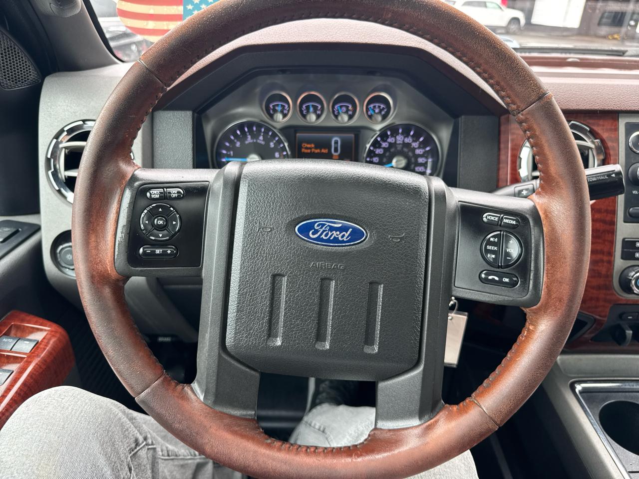 Ford F-250 SD King Ranch Crew Cab Long Bed 4WD 2011