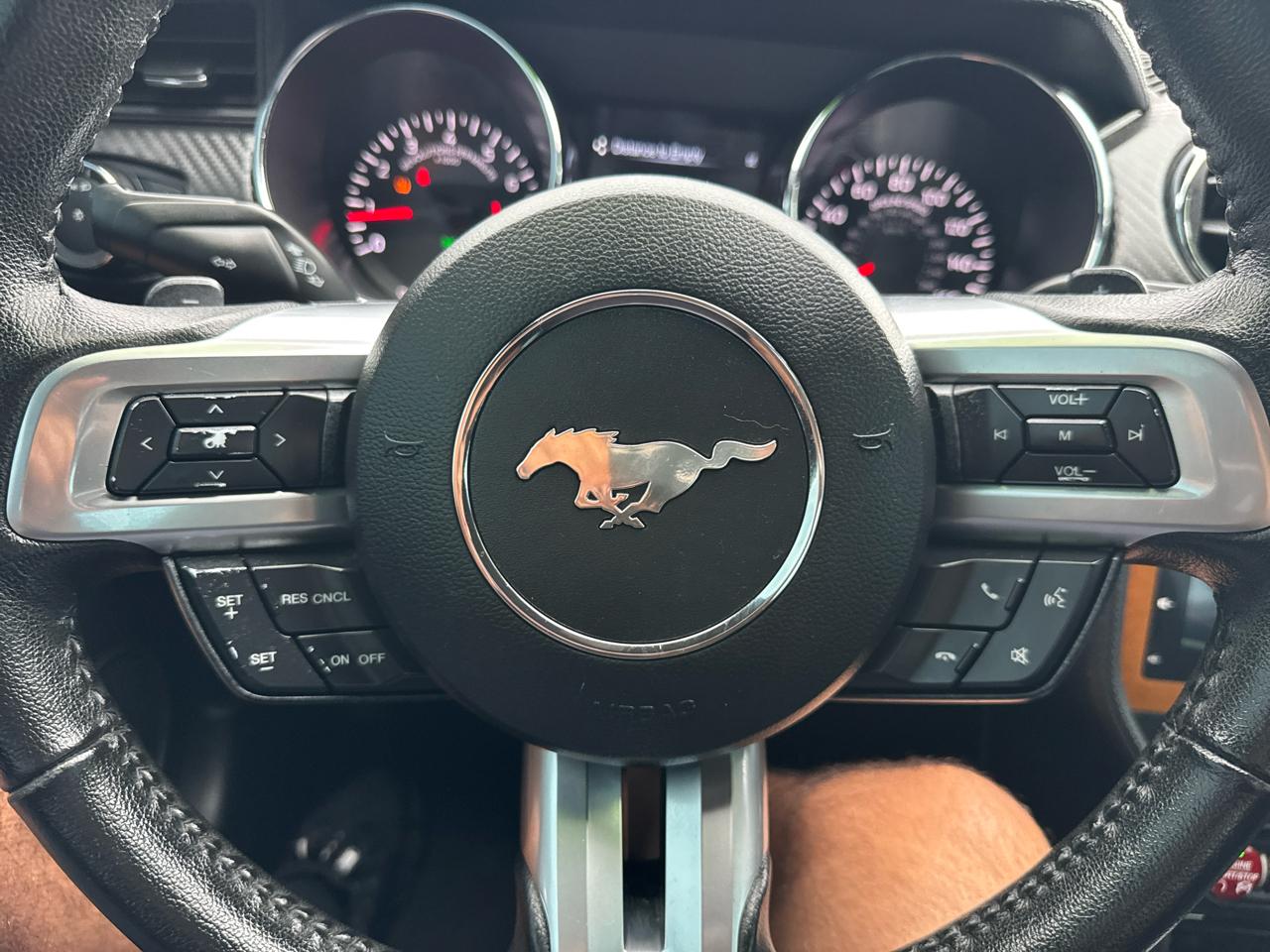 Ford Mustang V6 Coupe 2015