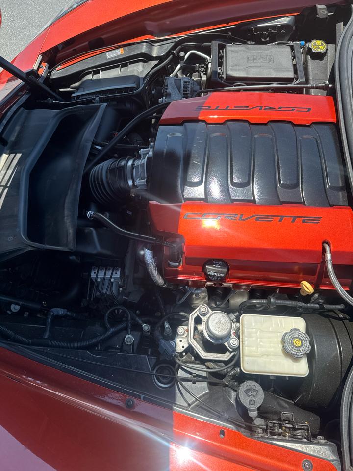 Chevrolet Corvette 2LT Coupe Automatic 2016
