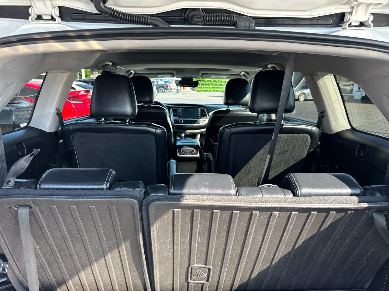Toyota Highlander SE AWD V6 2018