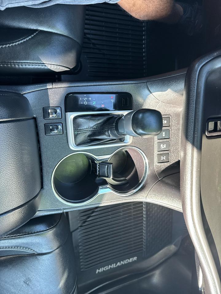Toyota Highlander SE AWD V6 2018