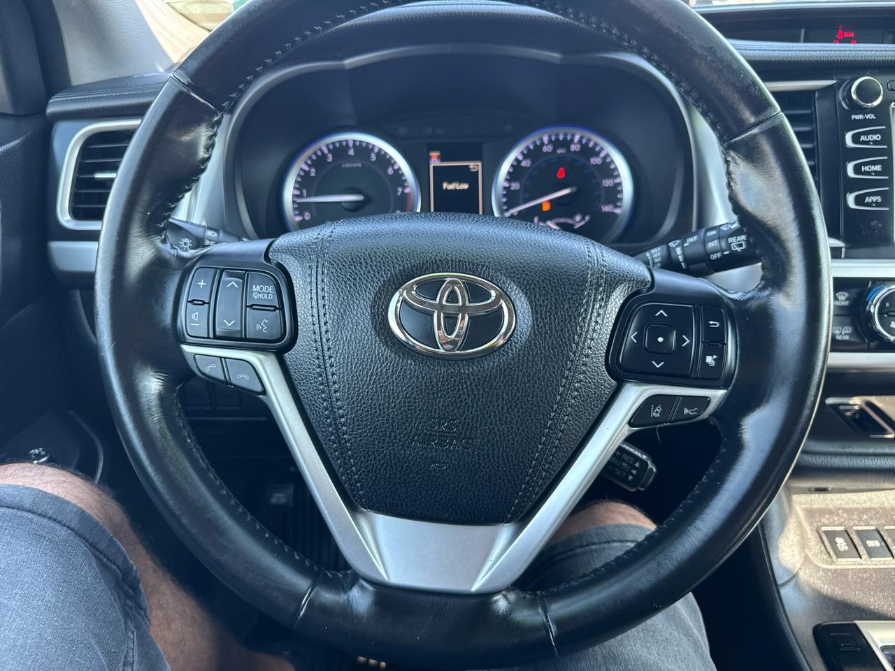 Toyota Highlander SE AWD V6 2018