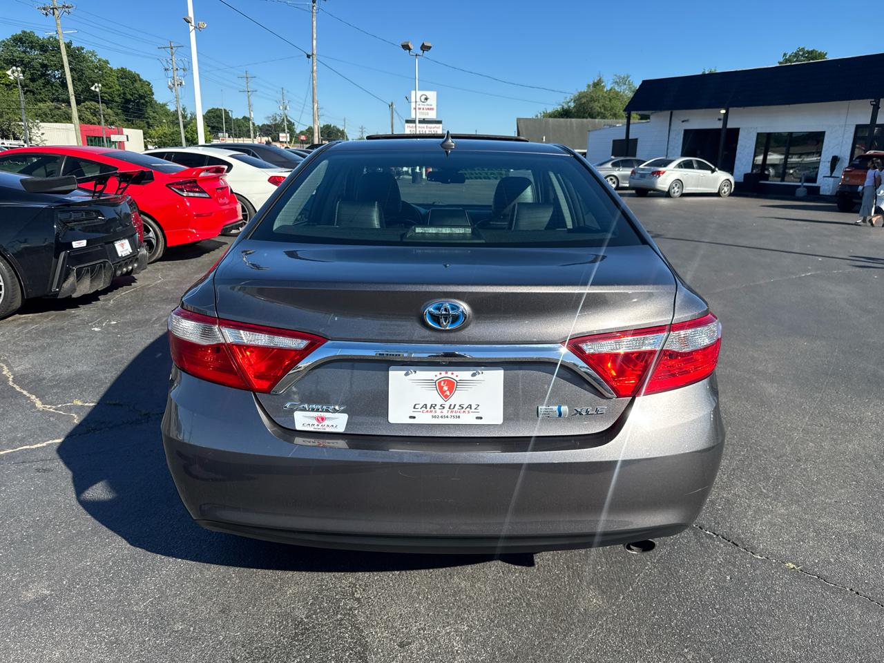 Toyota Camry Hybrid XLE 2017