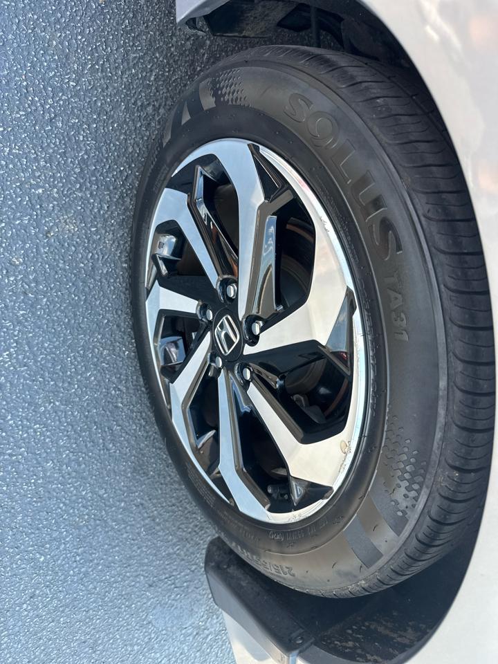Honda Accord EX-L Sedan CVT 2016
