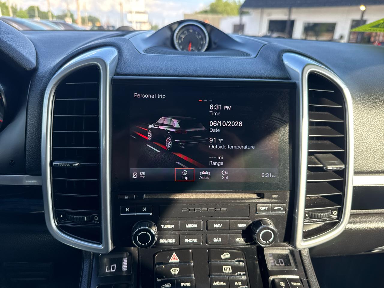 Porsche Cayenne Base 2017