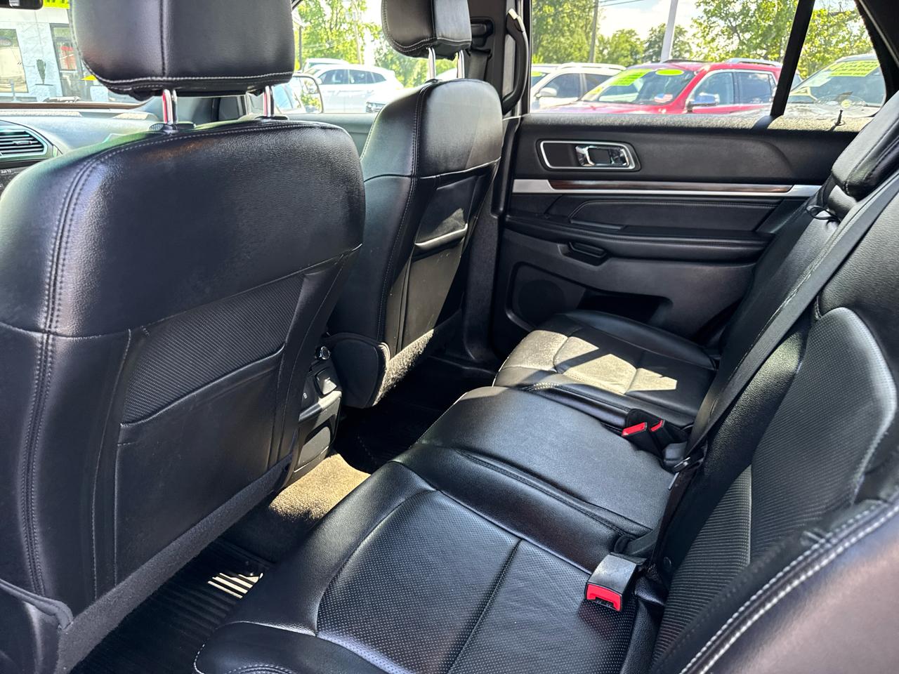 Ford Explorer Limited 4WD 2016