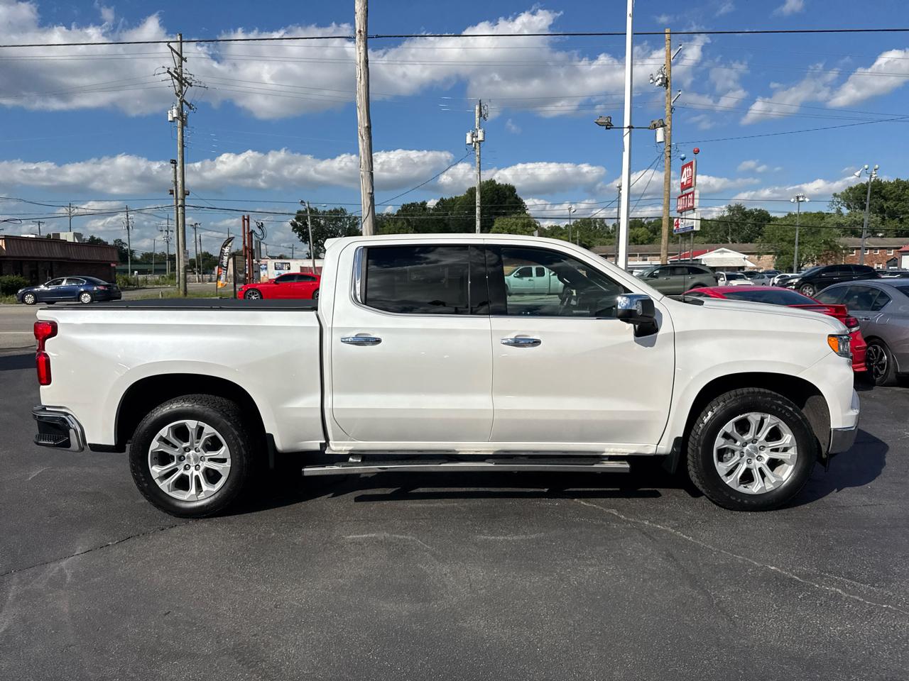 Chevrolet Silverado 1500 Crew Cab 143.5" WB 4WD Z71 2022