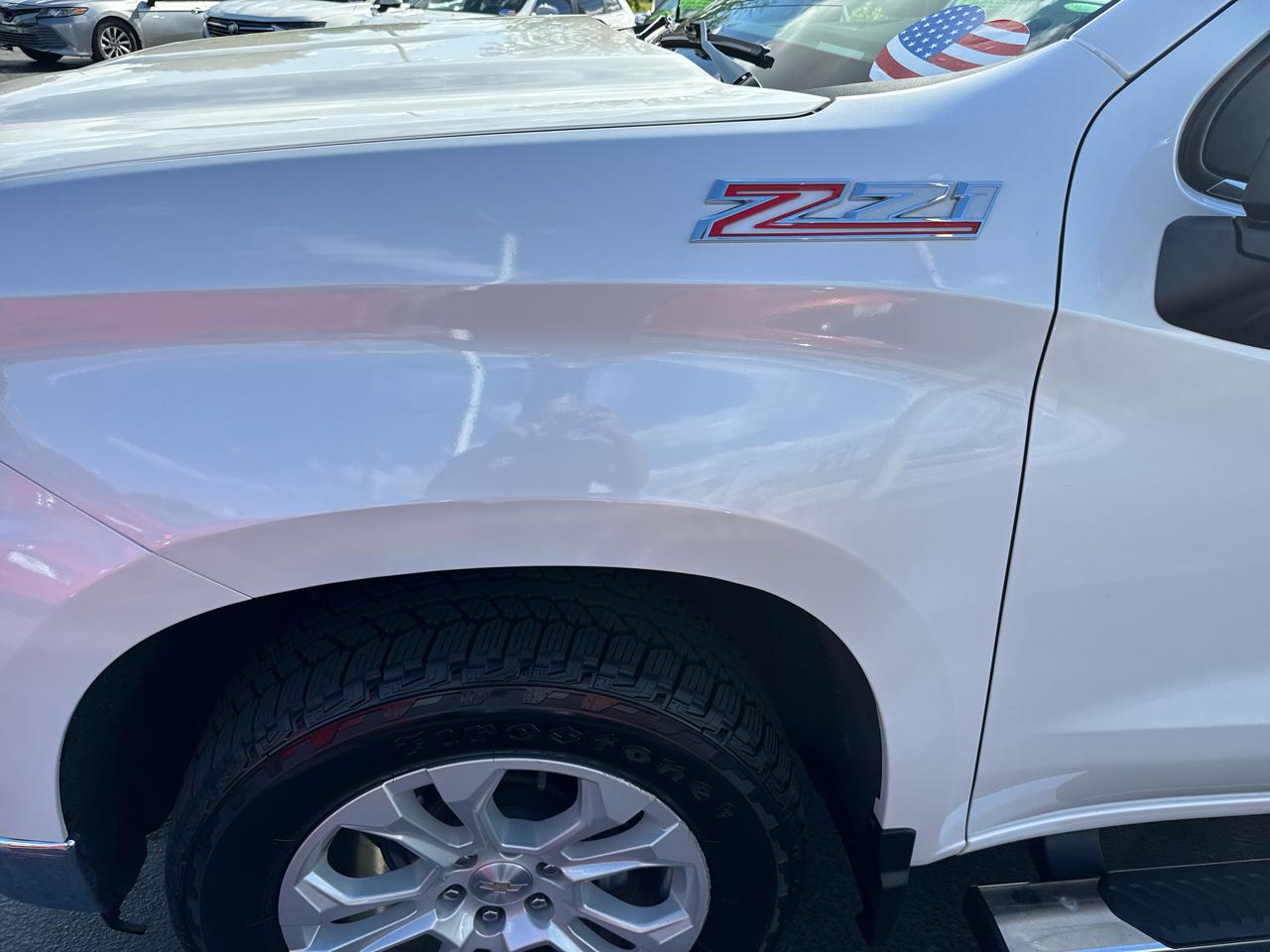 Chevrolet Silverado 1500 Crew Cab 143.5" WB 4WD Z71 2022