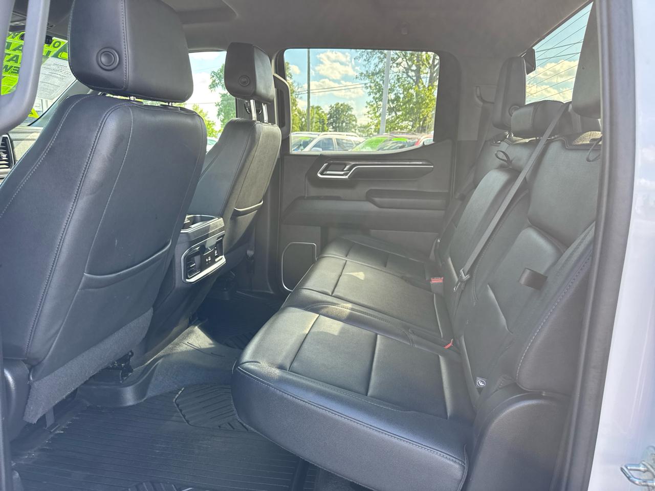 Chevrolet Silverado 1500 Crew Cab 143.5" WB 4WD Z71 2022