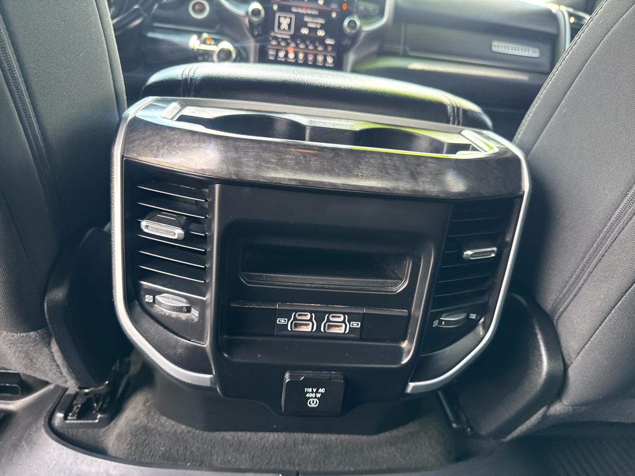 RAM 1500 Big Horn Crew Cab SWB 4WD 2021