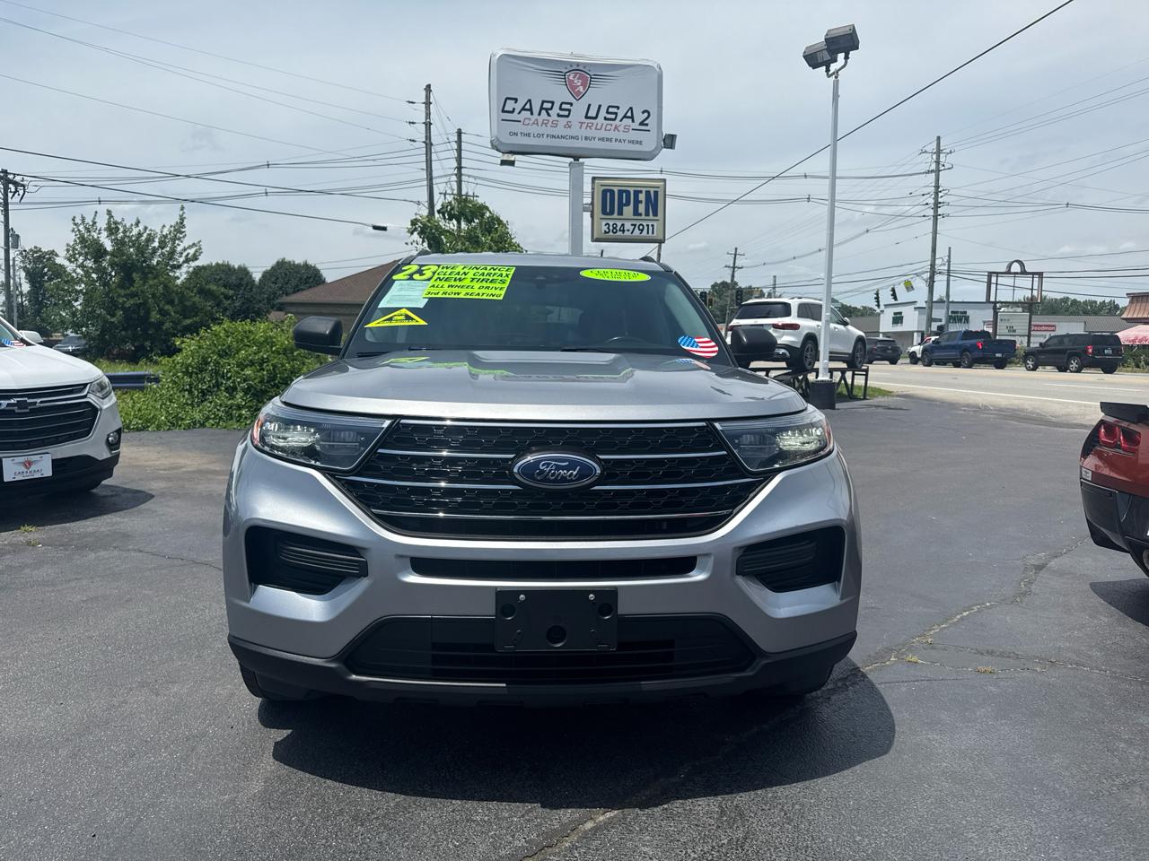 Ford Explorer 4dr 114" WB 4.0L XLT 4WD 2023