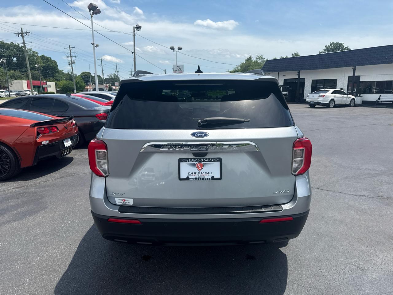 Ford Explorer 4dr 114" WB 4.0L XLT 4WD 2023