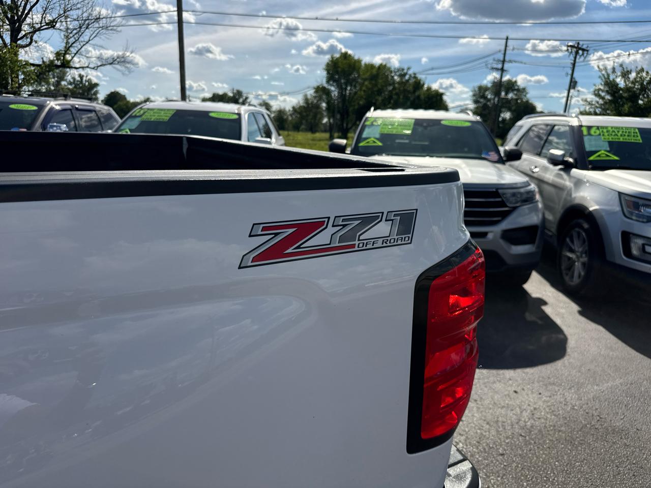 Chevrolet Silverado 1500 Crew Cab 143.5" WB 4WD Z71 2016