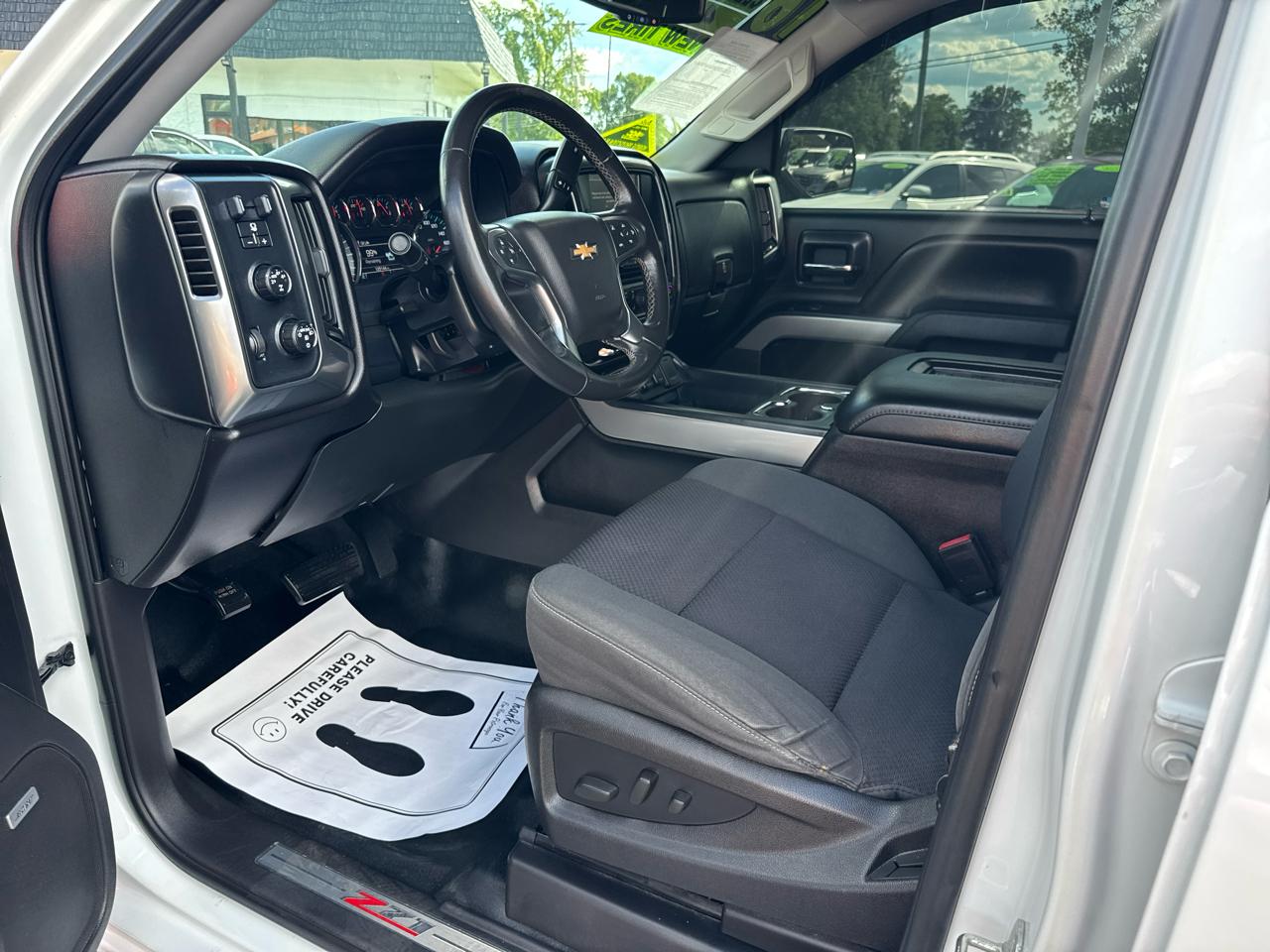 Chevrolet Silverado 1500 Crew Cab 143.5" WB 4WD Z71 2016