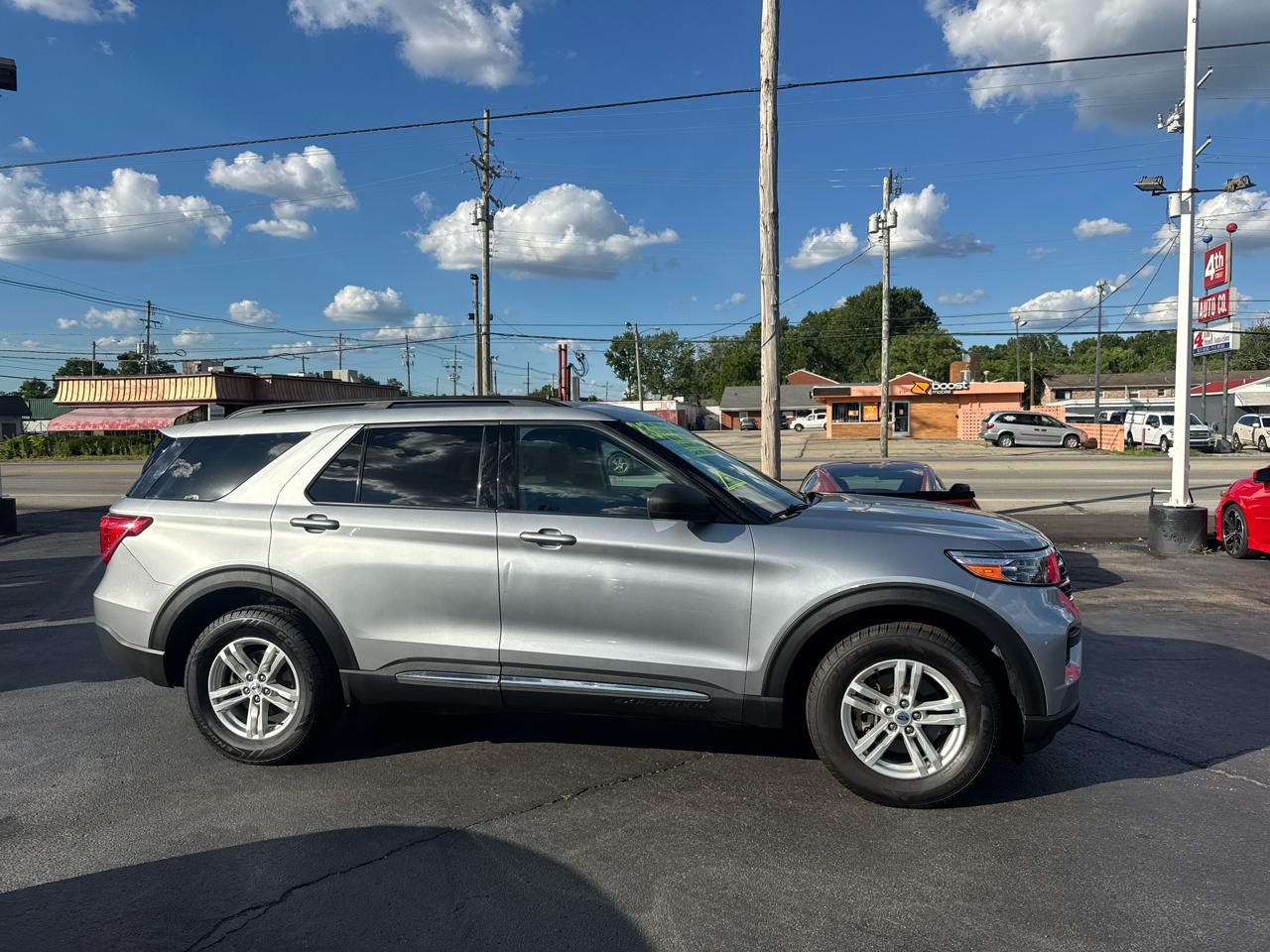 Ford Explorer 4dr 114" WB 4.6L XLT 2023