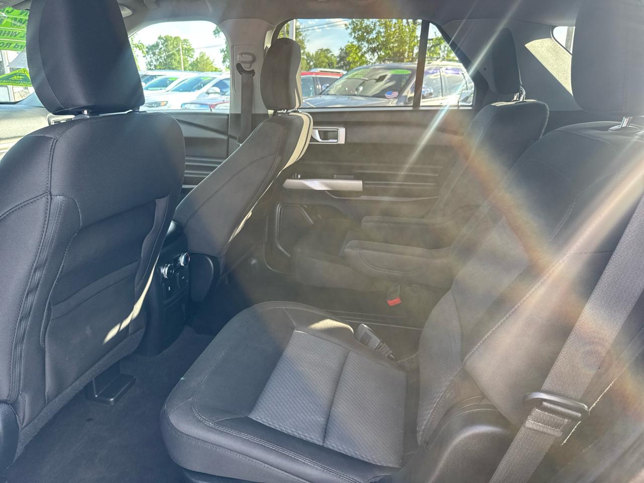 Ford Explorer 4dr 114" WB 4.6L XLT 2023