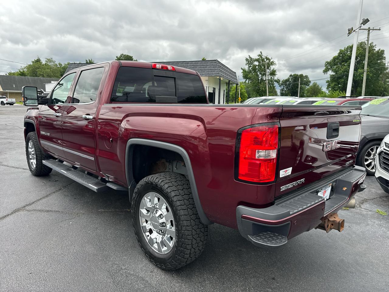 GMC Sierra 2500HD Denali Crew Cab 4WD 2016