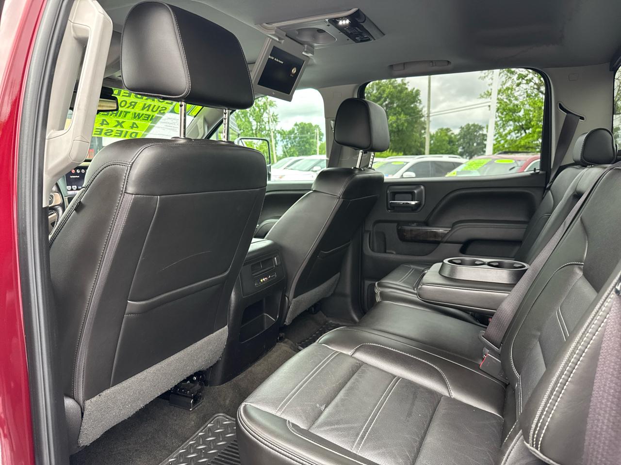 GMC Sierra 2500HD Denali Crew Cab 4WD 2016