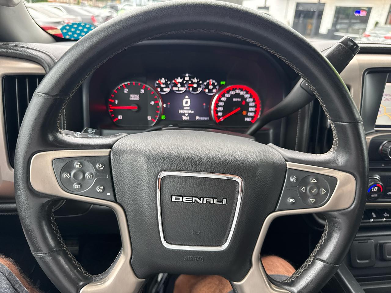 GMC Sierra 2500HD Denali Crew Cab 4WD 2016
