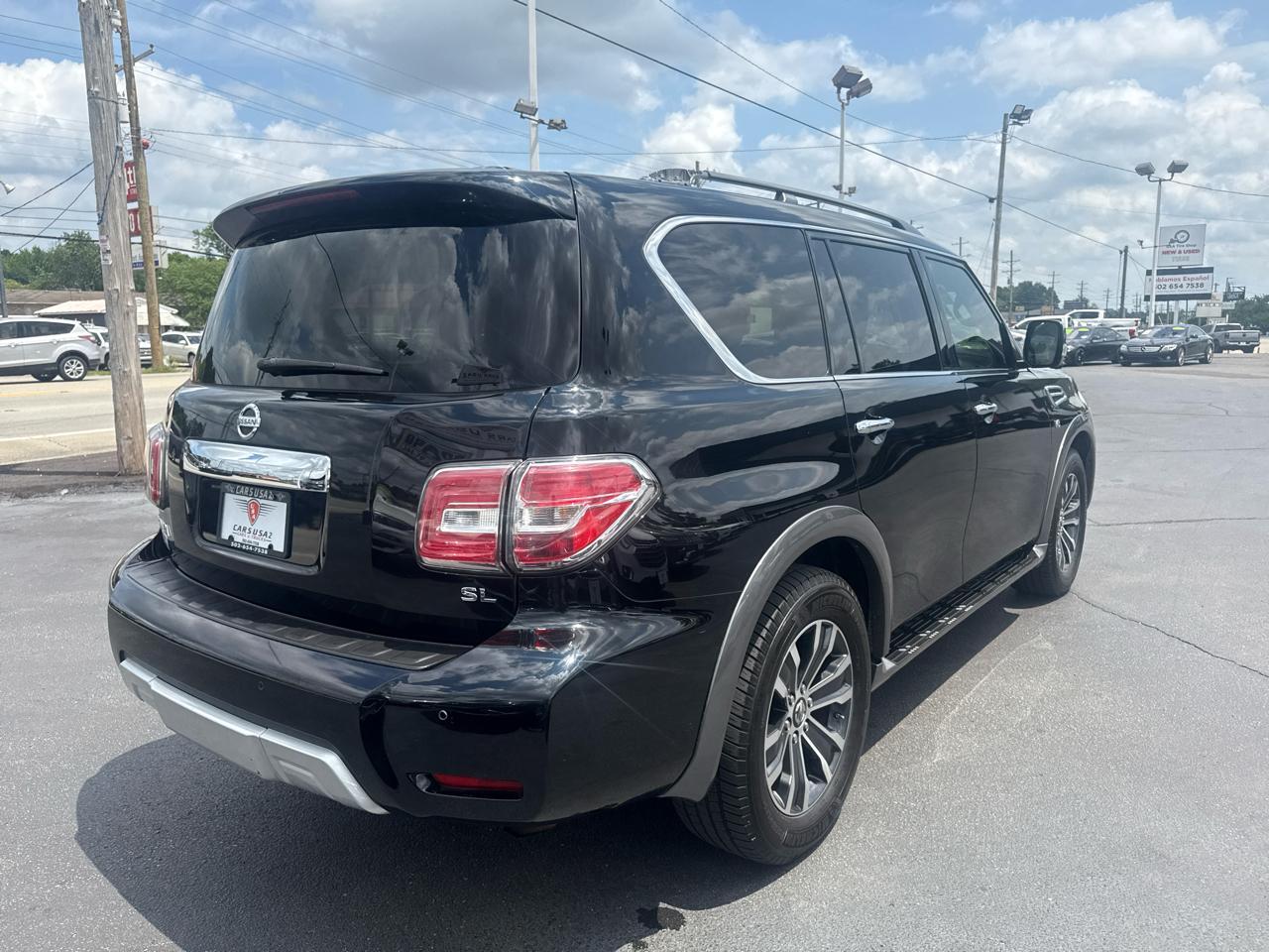 Nissan Armada Platinum AWD 2017