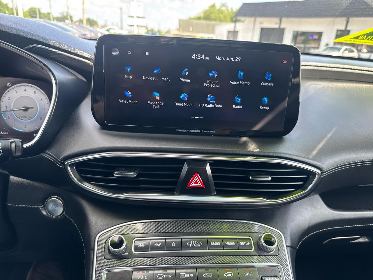 Hyundai Santa Fe SEL w/Premium Package 2022