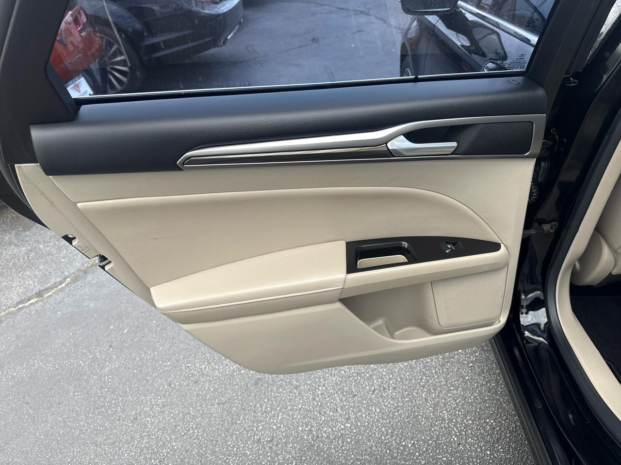 Ford Fusion SE 2017