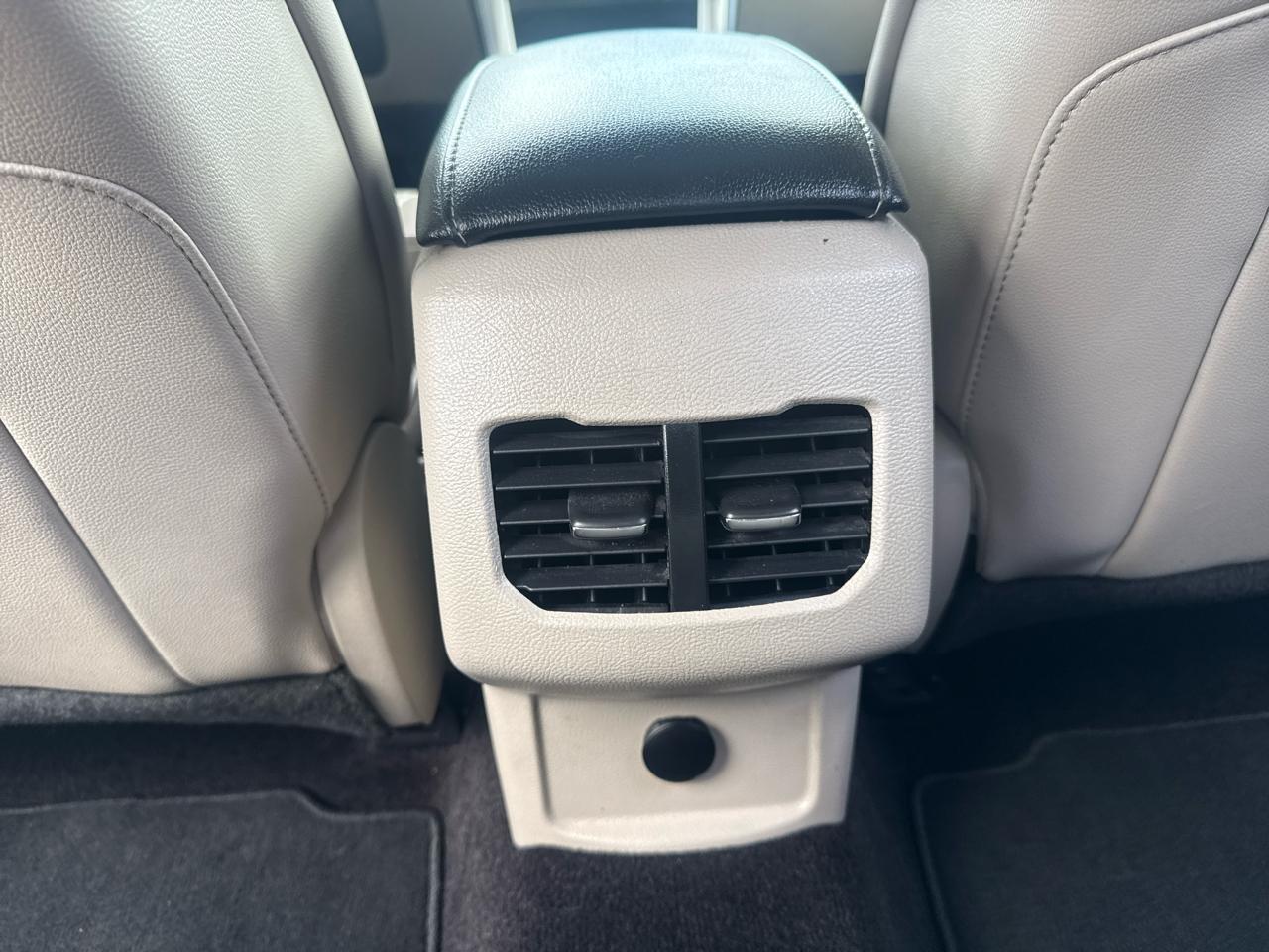 Ford Fusion SE 2017