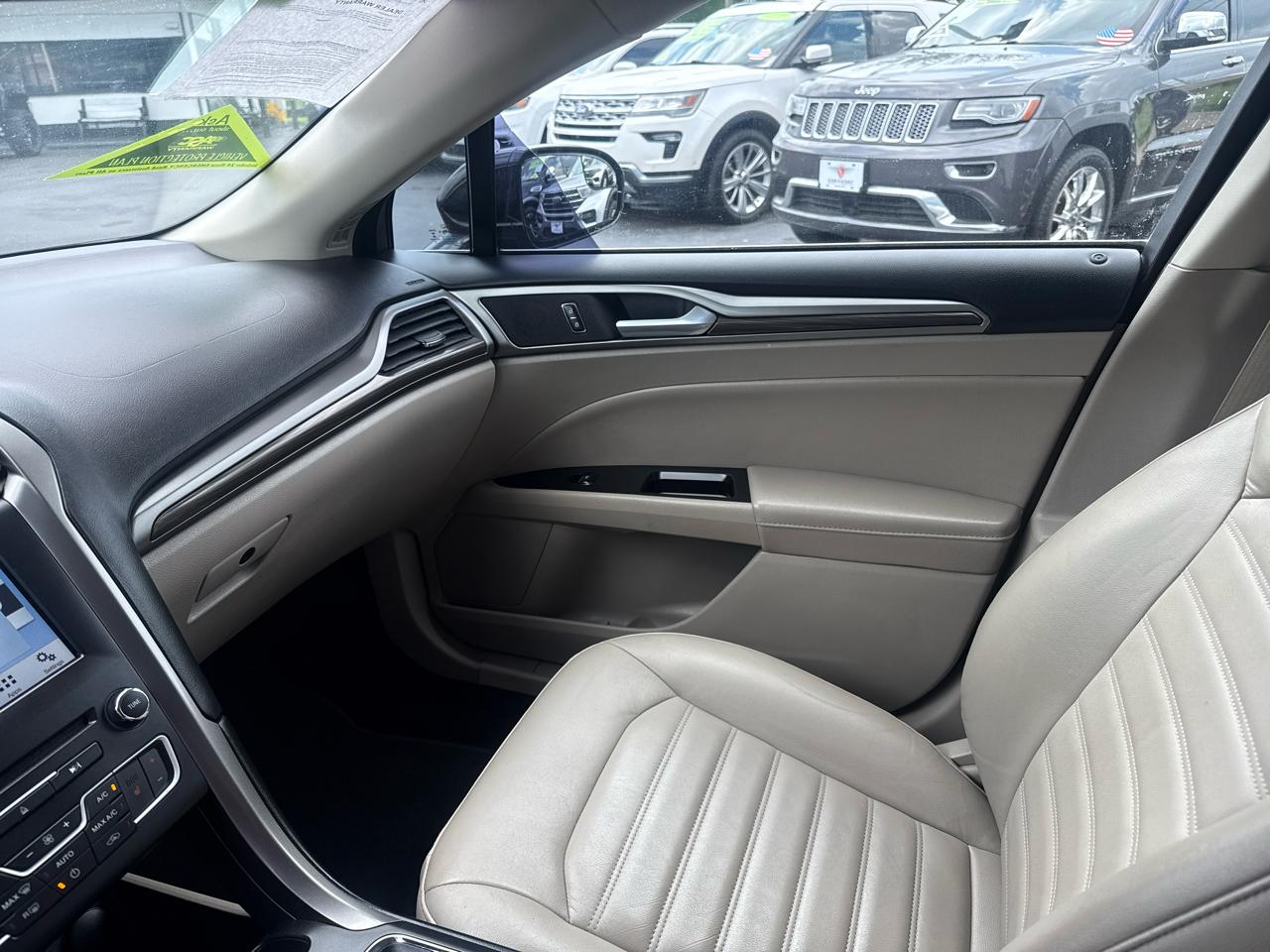 Ford Fusion SE 2017
