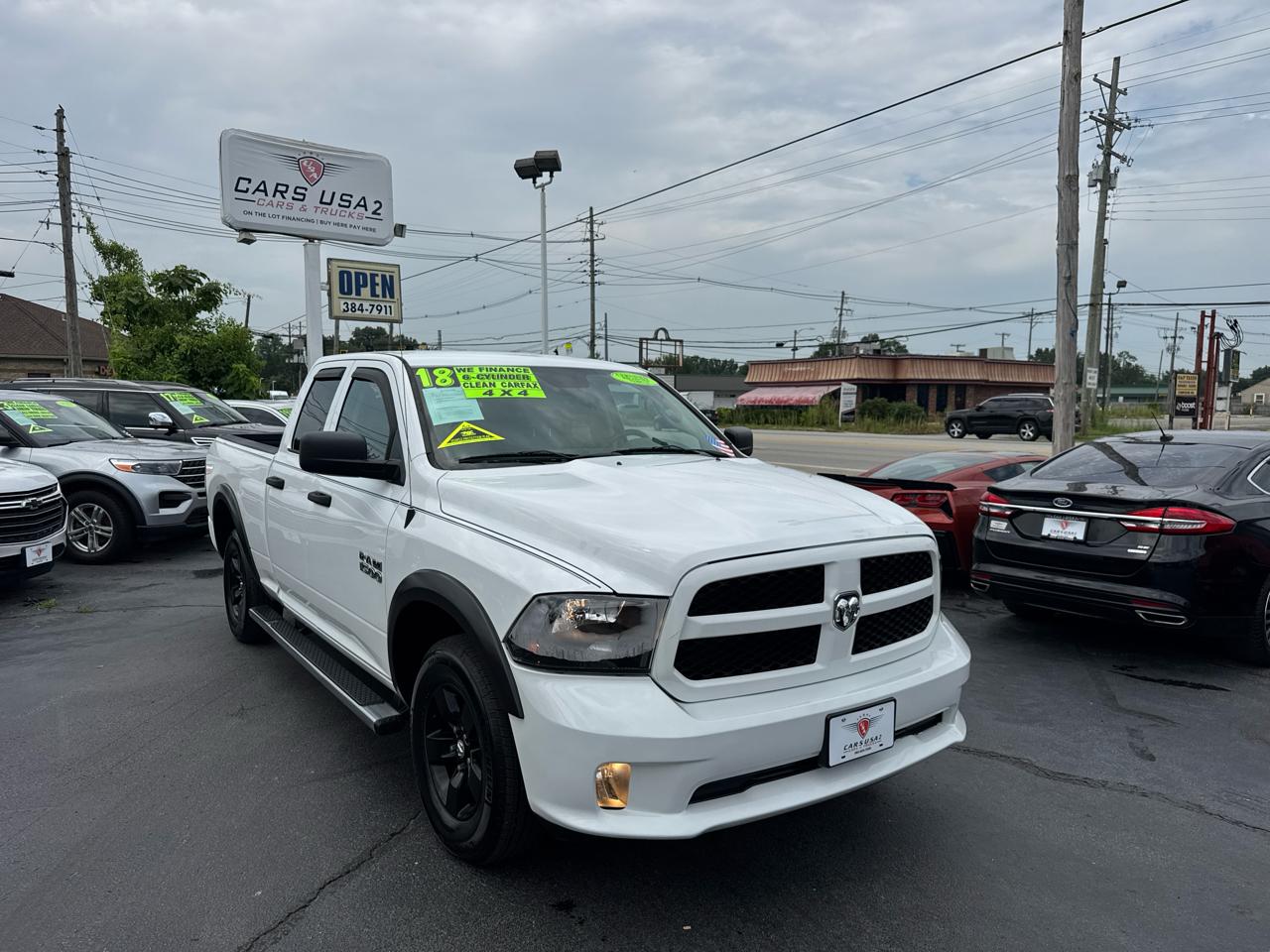 RAM 1500 4WD Quad Cab 140.5" Tradesman 2018