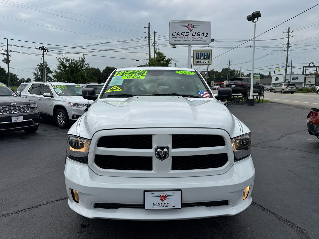 RAM 1500 4WD Quad Cab 140.5" Tradesman 2018