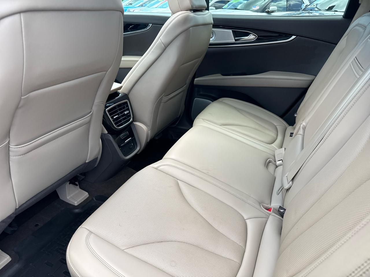 Lincoln Nautilus Reserve AWD 2021