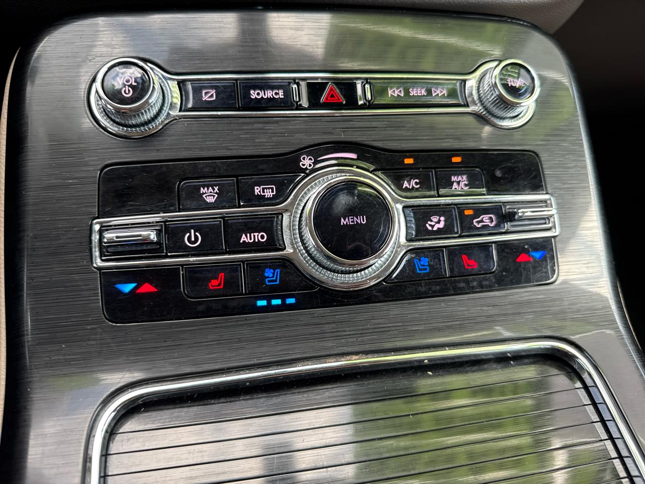Lincoln Nautilus Reserve AWD 2021