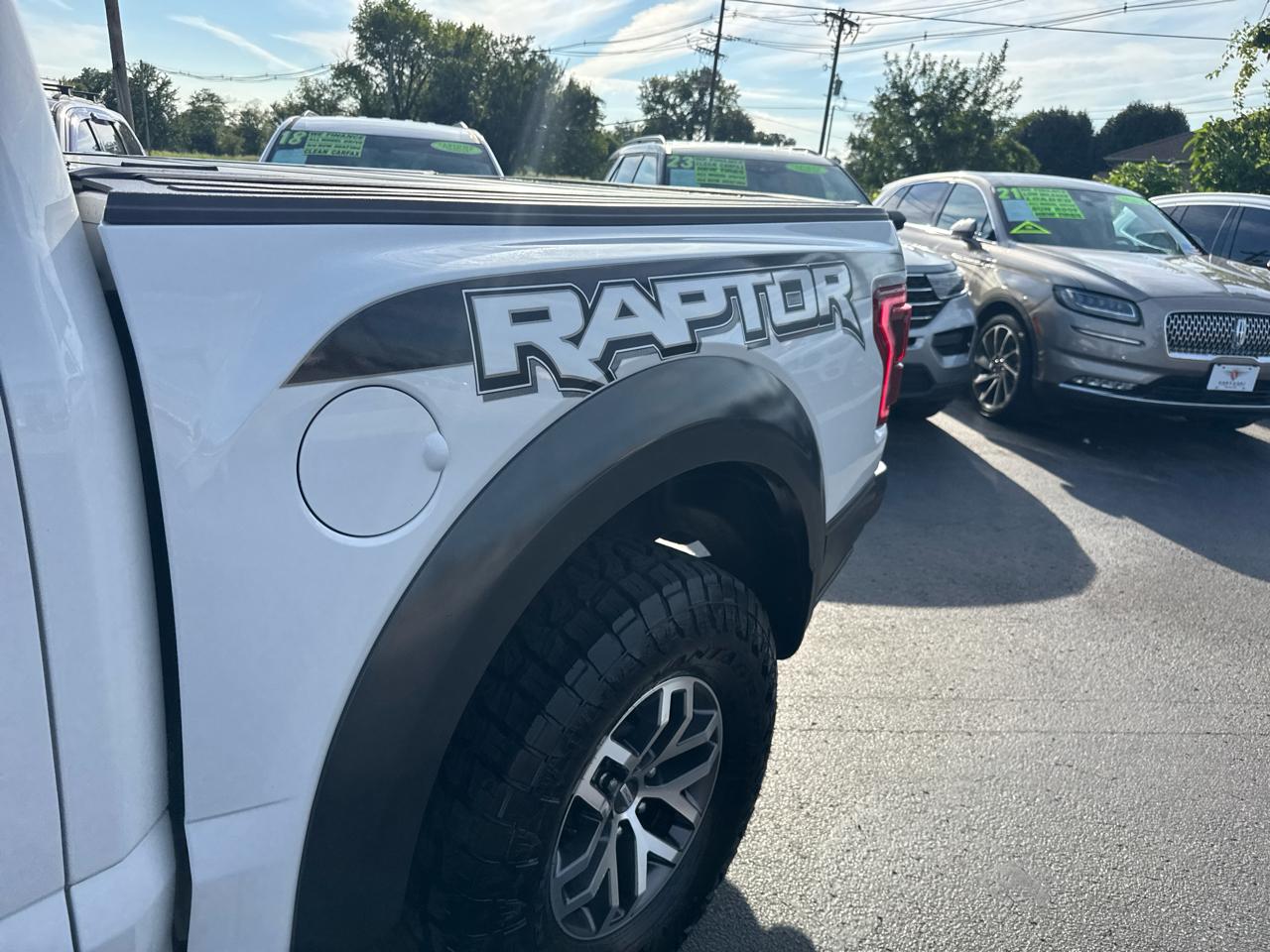 Ford F-150 Raptor SuperCab 4WD 2017