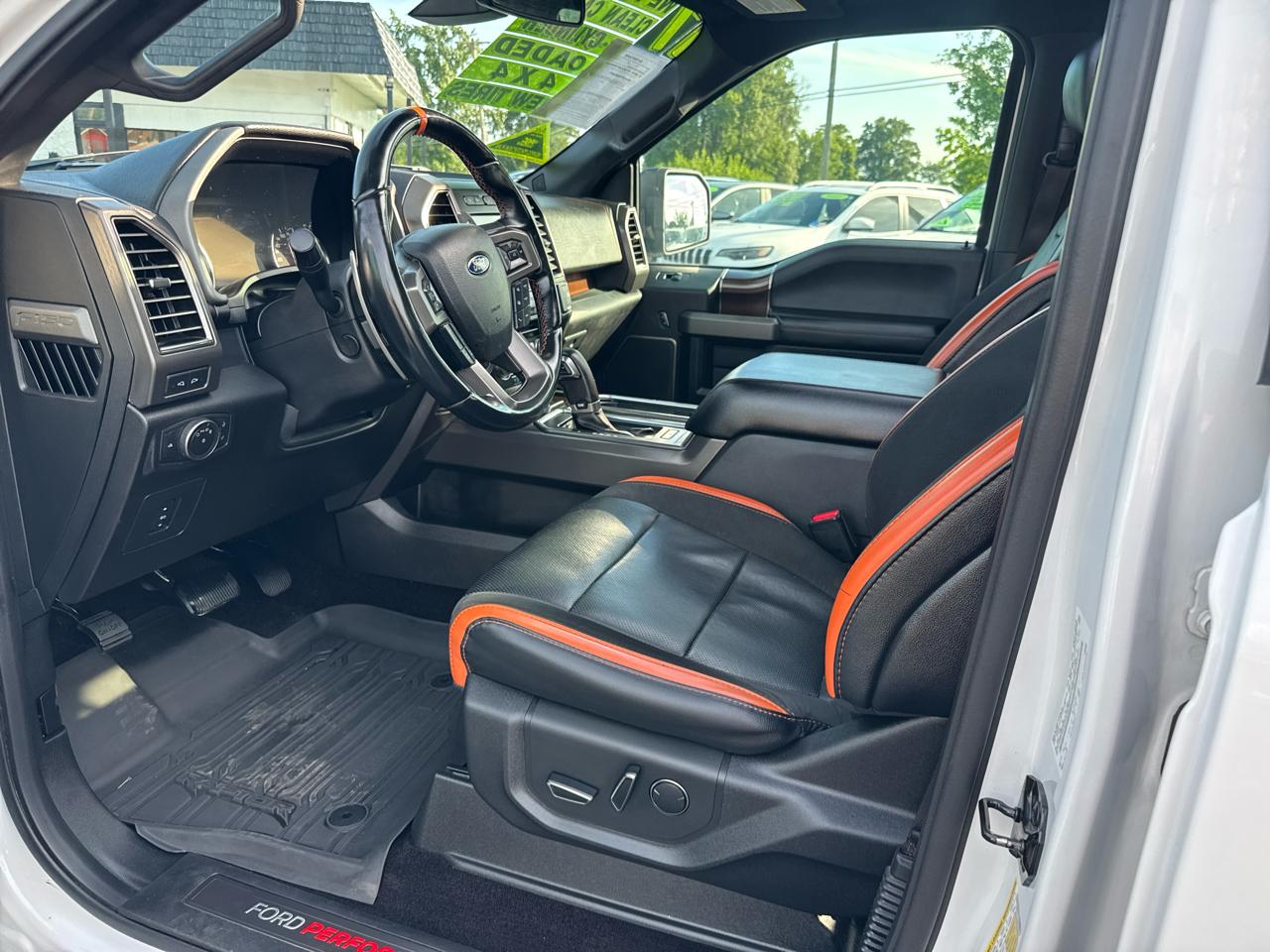 Ford F-150 Raptor SuperCab 4WD 2017