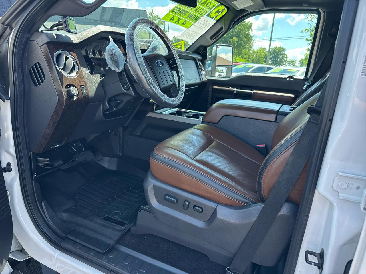 Ford F-350 SD Platinum Crew Cab 4WD 2015