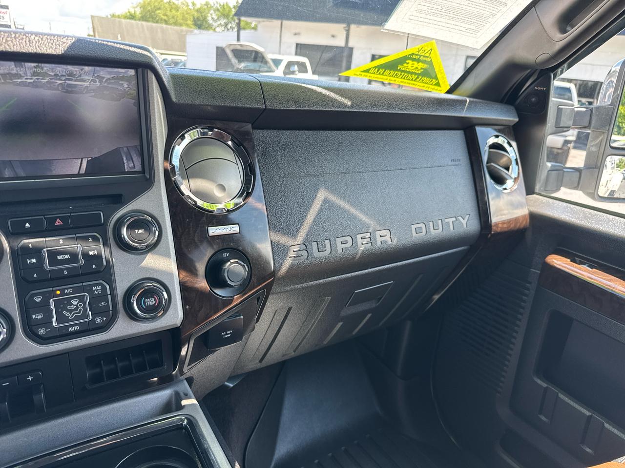 Ford F-350 SD Platinum Crew Cab 4WD 2015
