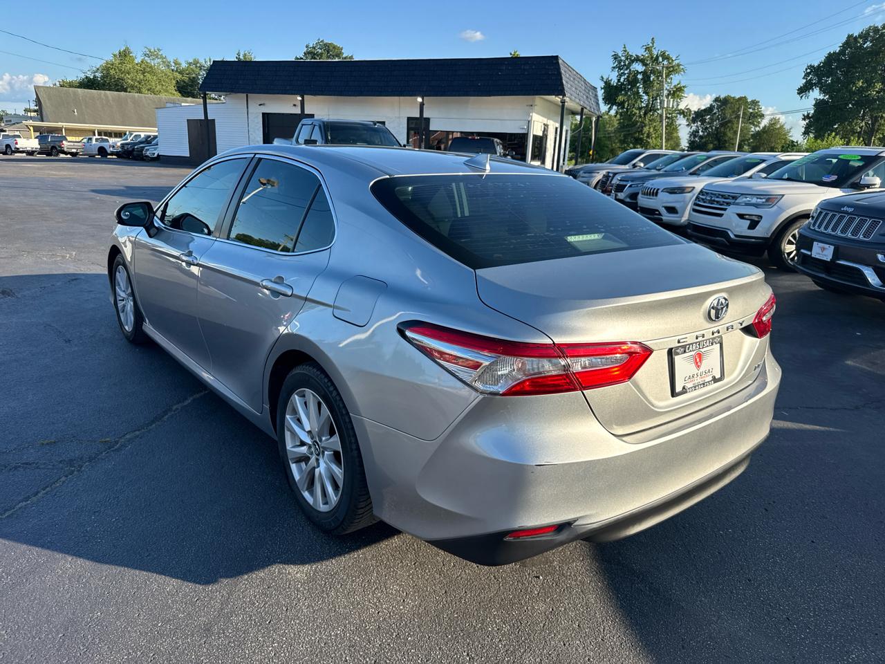 Toyota Camry XLE 2019